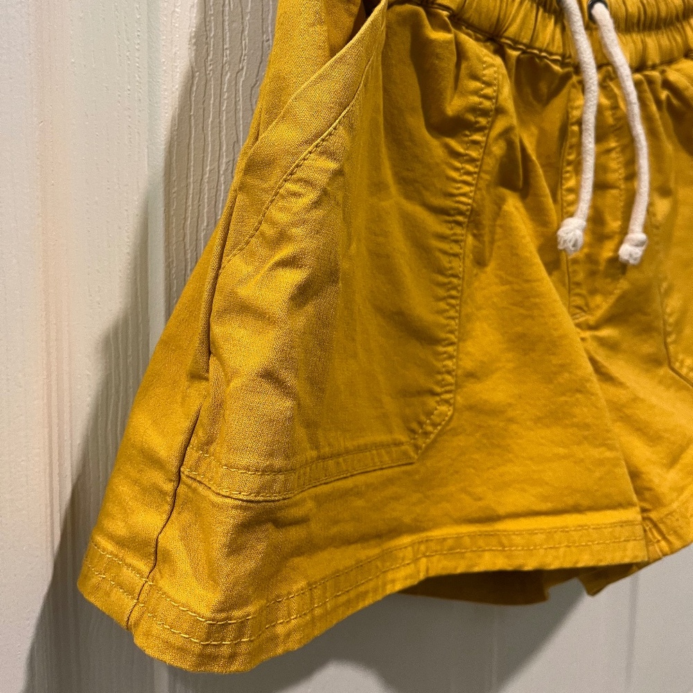 Pact Women's Yellow Twill Shorts (XS) - Picture 6 of 7